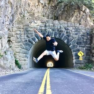 Meet your Posher, Isai